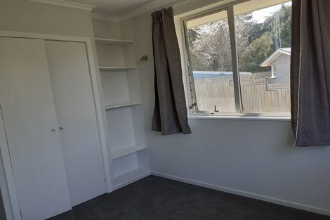 Photo of property in 27 Vancouver Place, Marfell, New Plymouth, 4310