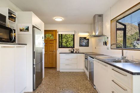 Photo of property in 8 Kawarau Place, Frankton, Queenstown, 9300