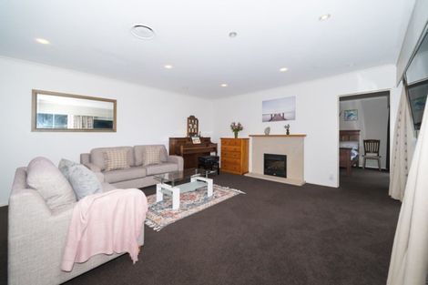 Photo of property in 487 College Street, Hokowhitu, Palmerston North, 4410