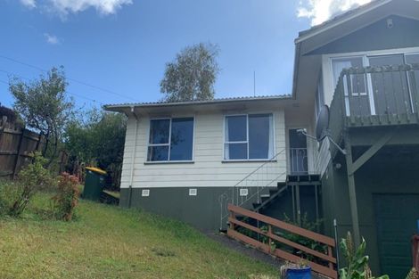 Photo of property in 7 Mcquoid Place, Glenfield, Auckland, 0629