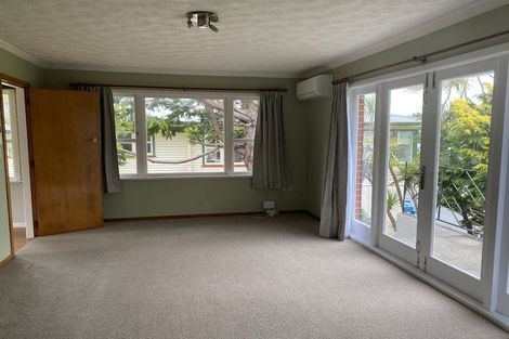 Photo of property in 44 Cunliffe Street, Johnsonville, Wellington, 6037