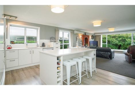 Photo of property in 66 Prospect Terrace, Newfield, Invercargill, 9812