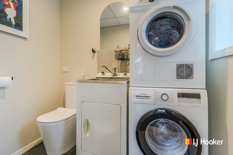 Photo of property in 25 Elwyn Crescent, Green Island, Dunedin, 9018