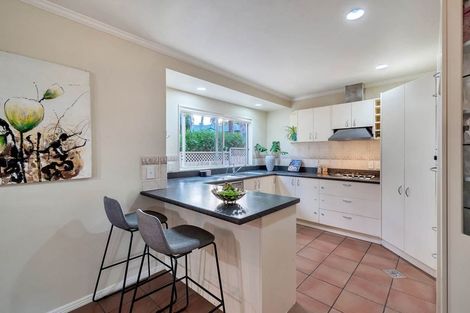 Photo of property in 3 San Fernando Way, Henderson, Auckland, 0612