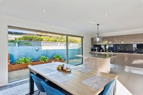 Photo of property in 185 Te Moana Road, Waikanae, 5036