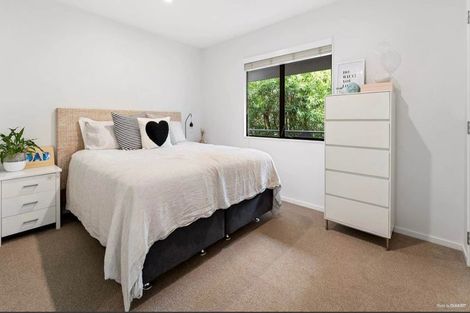 Photo of property in 17 Mona Vale, West Harbour, Auckland, 0618