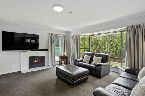 Photo of property in 76 Russley Road, Russley, Christchurch, 8042
