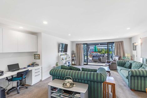 Photo of property in 118 Chinnerys Road, Woodend, 7610