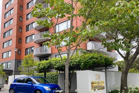 Photo of property in Gloucester Towers, 13/28 Gloucester Street, Christchurch Central, Christchurch, 8013