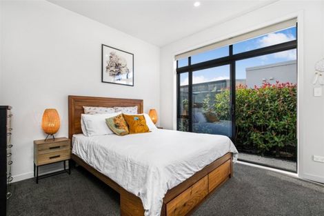 Photo of property in 6 Gallantry Crescent, Papakura, 2110