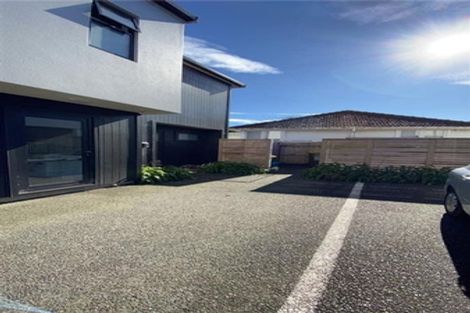Photo of property in 2/338 Oxford Terrace, Avalon, Lower Hutt, 5011