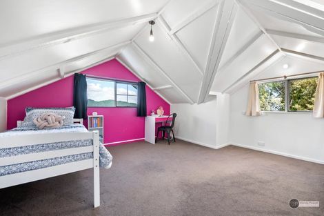 Photo of property in 28 Gurney Road, Kelson, Lower Hutt, 5010