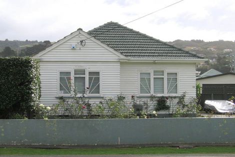 Photo of property in 32 Ropata Crescent, Boulcott, Lower Hutt, 5010