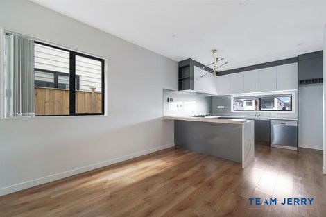 Photo of property in 20 Laquinta Place, Flat Bush, Auckland, 2019