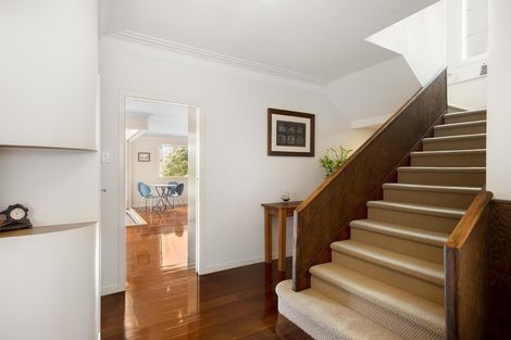 Photo of property in 88 Queenstown Road, Onehunga, Auckland, 1061