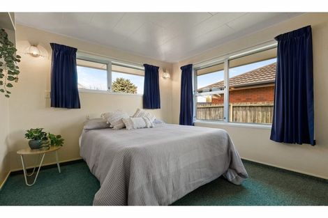 Photo of property in 12a Gamblins Road, Saint Martins, Christchurch, 8022