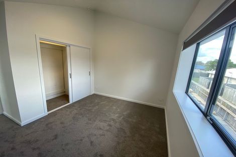 Photo of property in 16 Martin Street, Palmerston North, 4414