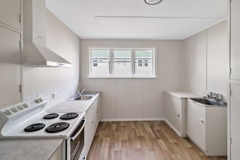 Photo of property in 2 Argyle Grove, Trentham, Upper Hutt, 5018