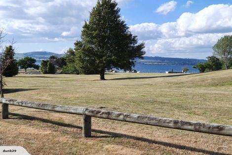 Photo of property in 20 Kurapoto Lane, Rainbow Point, Taupo, 3330