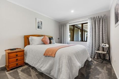 Photo of property in 7 Pike Place, Ferndale, New Plymouth, 4310