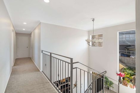 Photo of property in 35 Amaretto Avenue, Flat Bush, Auckland, 2019