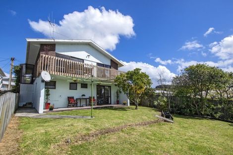 Photo of property in 15 Raewyn Street, Morningside, Whangarei, 0110