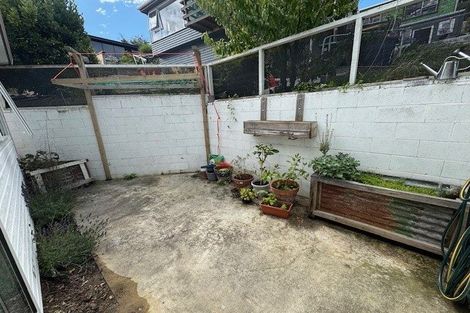 Photo of property in 18a Ripon Street, Lyttelton, 8082