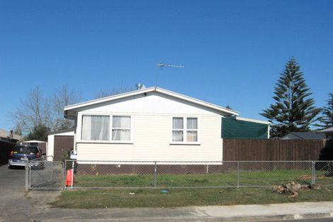 Photo of property in 3 Belgrave Place, Papakura, 2110