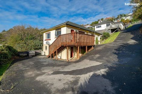 Photo of property in 35 Easther Crescent, Kew, Dunedin, 9012