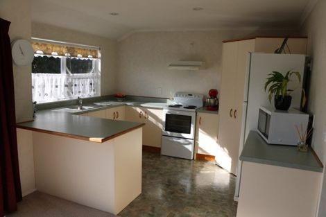 Photo of property in 22 Baxter Place, Owhata, Rotorua, 3010