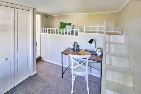 Photo of property in 28 Chesterton Street, Johnsonville, Wellington, 6037