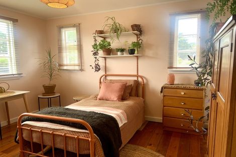 Photo of property in 276 Keyes Road, New Brighton, Christchurch, 8083