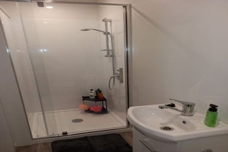 Photo of property in 100 Cole Street, Dannevirke, 4930