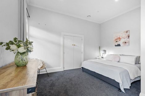 Photo of property in 239 Victoria Avenue, Hokowhitu, Palmerston North, 4410