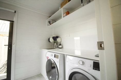 Photo of property in 266 Victoria Avenue, Hokowhitu, Palmerston North, 4410