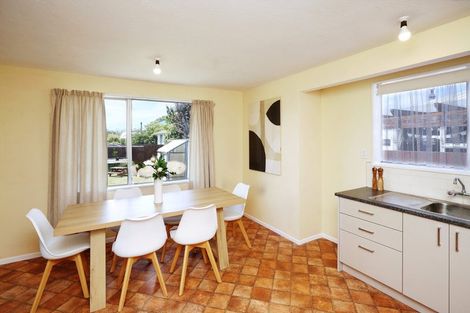 Photo of property in 76 Main North Road, Woodend, 7610