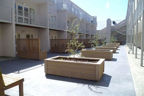 Photo of property in Luxford Villas, 104/72 Herald Street, Berhampore, Wellington, 6023