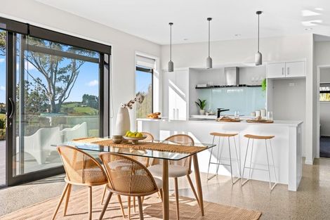 Photo of property in 77 Wairimu Way, Waipu, 0582