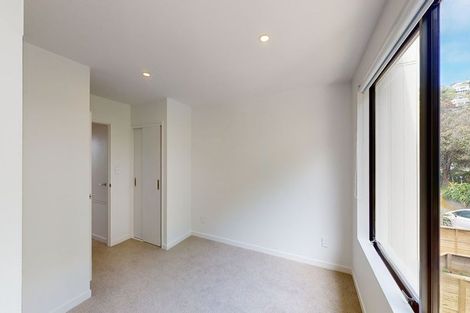 Photo of property in 175a Sutherland Road, Lyall Bay, Wellington, 6022