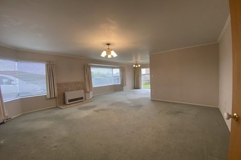 Photo of property in 2/225 Mangorei Road, Merrilands, New Plymouth, 4312