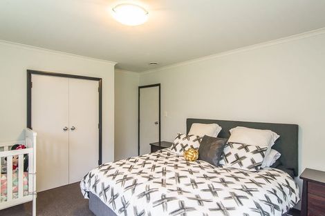 Photo of property in 23 Te Arataura Street, Takapuwahia, Porirua, 5022