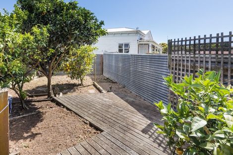 Photo of property in 17 Tararua Terrace, Cloverlea, Palmerston North, 4412