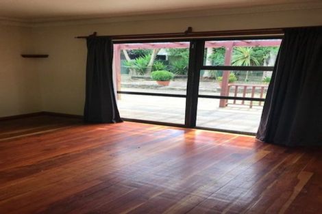 Photo of property in 2/30 Arthur Road, Hillpark, Auckland, 2102