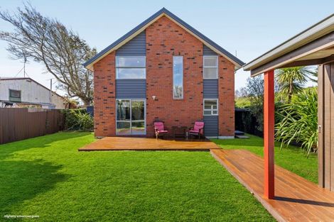 Photo of property in 121 Park Terrace, Waikuku Beach, 7473