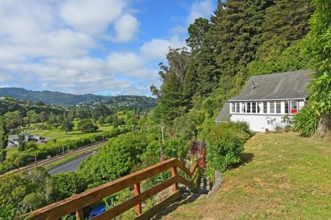 Photo of property in 49 Mcdougall Grove, Haywards, Lower Hutt, 5018