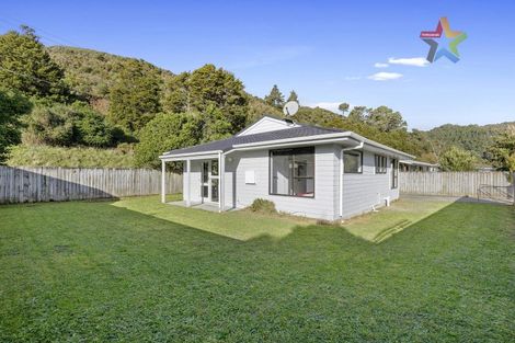 Photo of property in 2/32 Eldon Grove, Taita, Lower Hutt, 5019