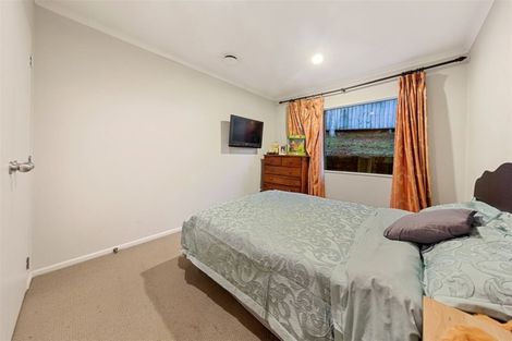 Photo of property in 85 Robert Skelton Place, Clendon Park, Auckland, 2103