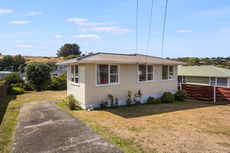 Photo of property in 12 Paenui Street, Titahi Bay, Porirua, 5022