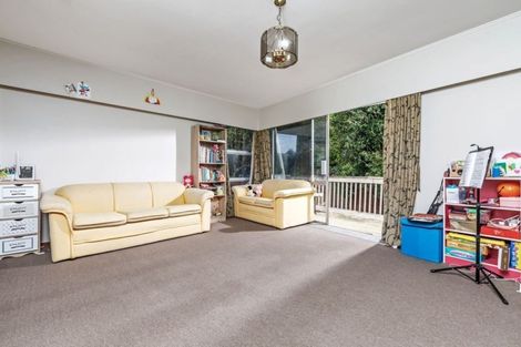 Photo of property in 70 Eban Avenue, Hillcrest, Auckland, 0627