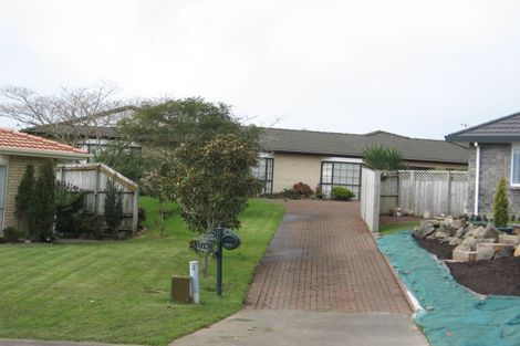 Photo of property in 13 Flora Place, Wattle Downs, Auckland, 2103